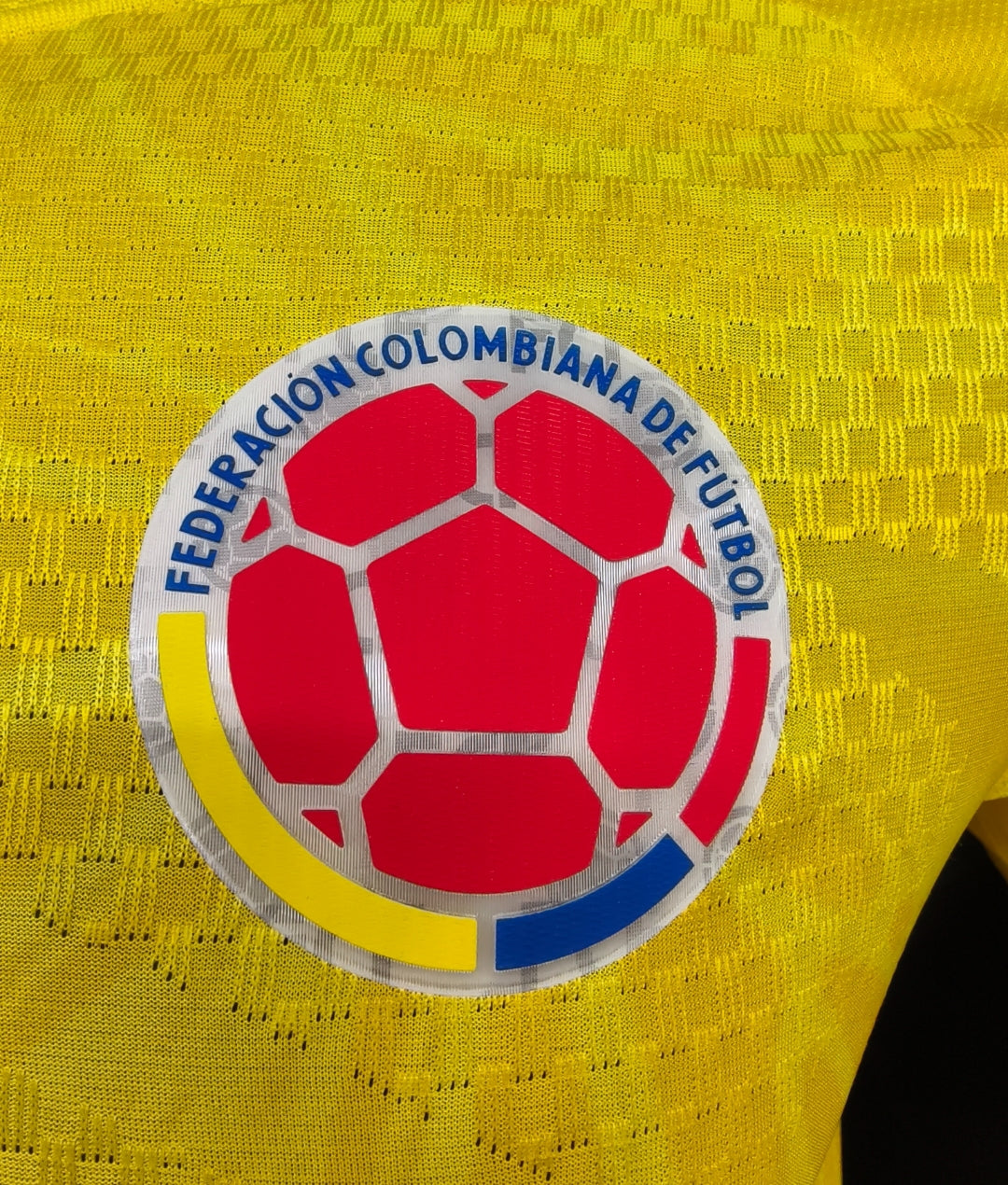 CAMISETA COLOMBIA AFICIONADO 2026 - <MUNDIAL> - LOCAL - HOMBRE