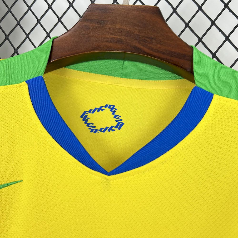 CAMISETA BRASIL AFICIONADO 2026 - <MUNDIAL> - LOCAL - HOMBRE