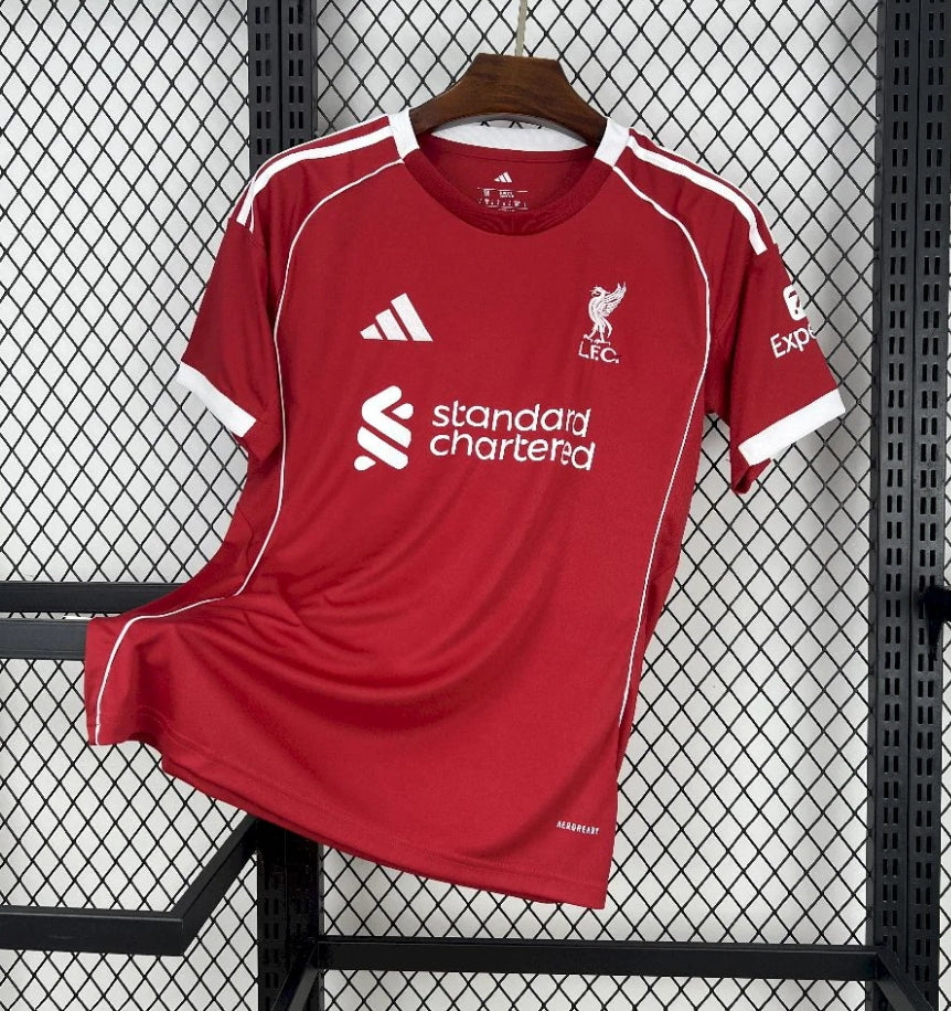 CAMISETA LIVERPOOL AFICIONADO 25/26 - LOCAL - HOMBRE