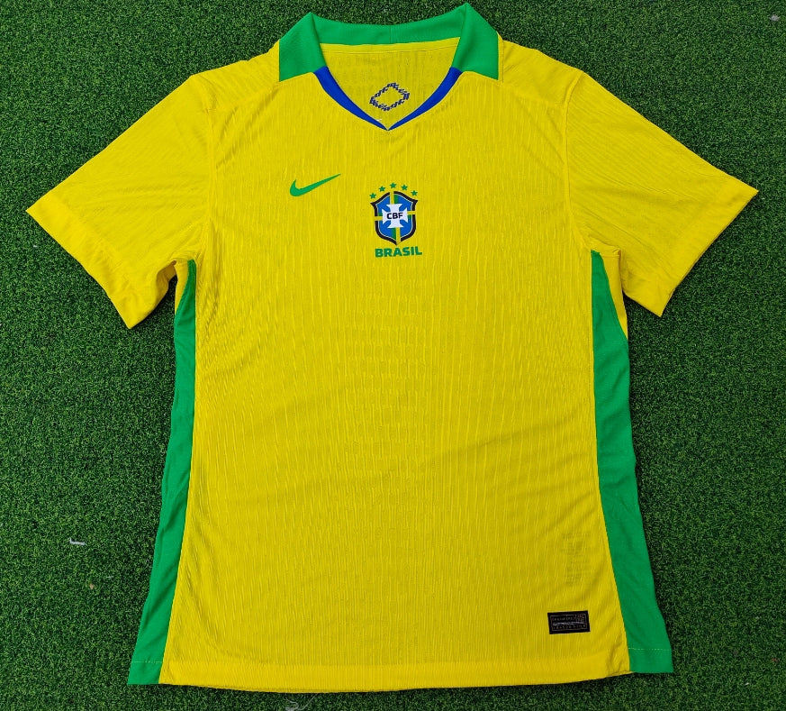 CAMISETA BRASIL AFICIONADO 2026 - <MUNDIAL> - LOCAL - HOMBRE