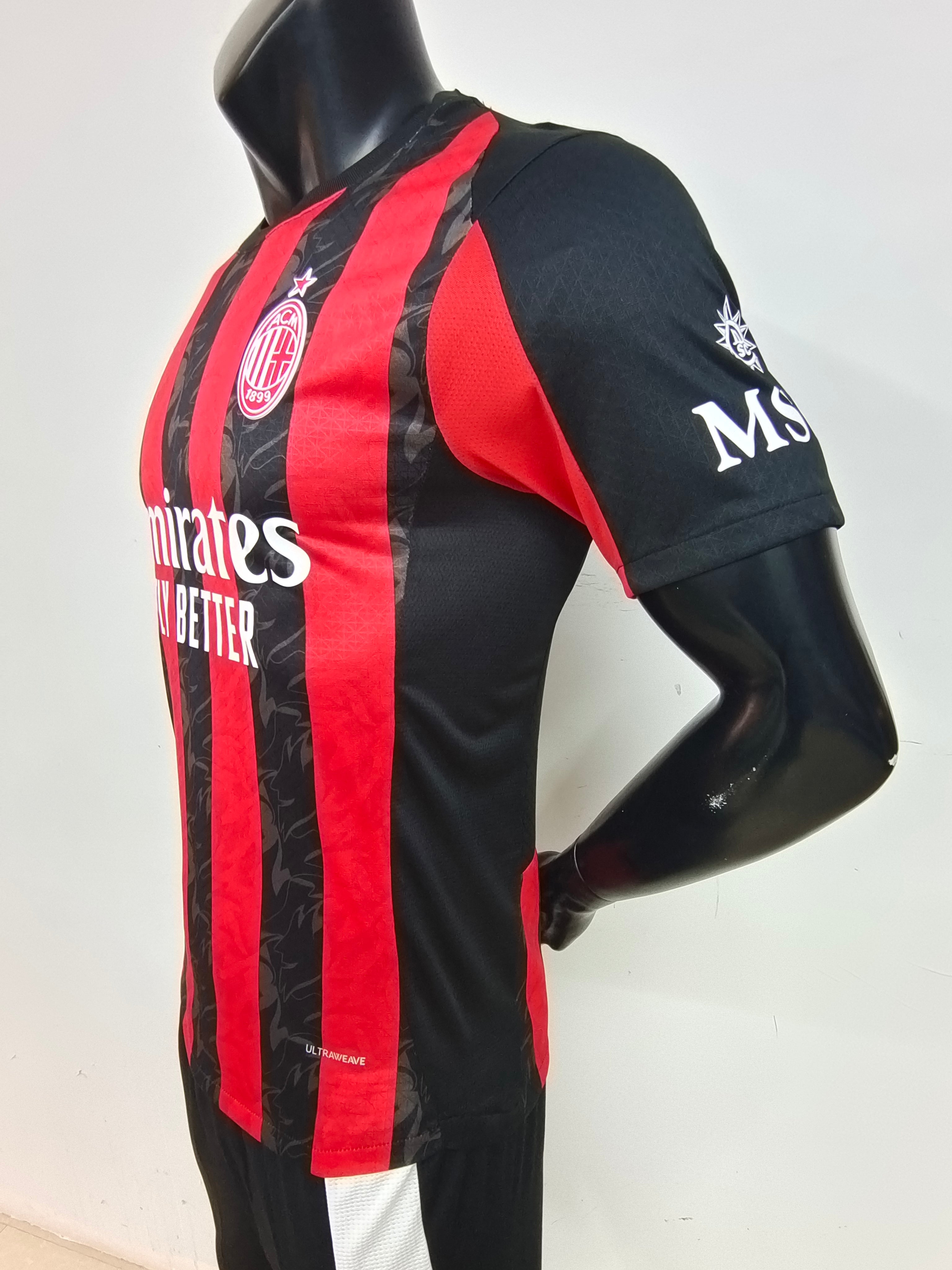 CAMISETA MILAN JUGADOR 25/26 - LOCAL - HOMBRE