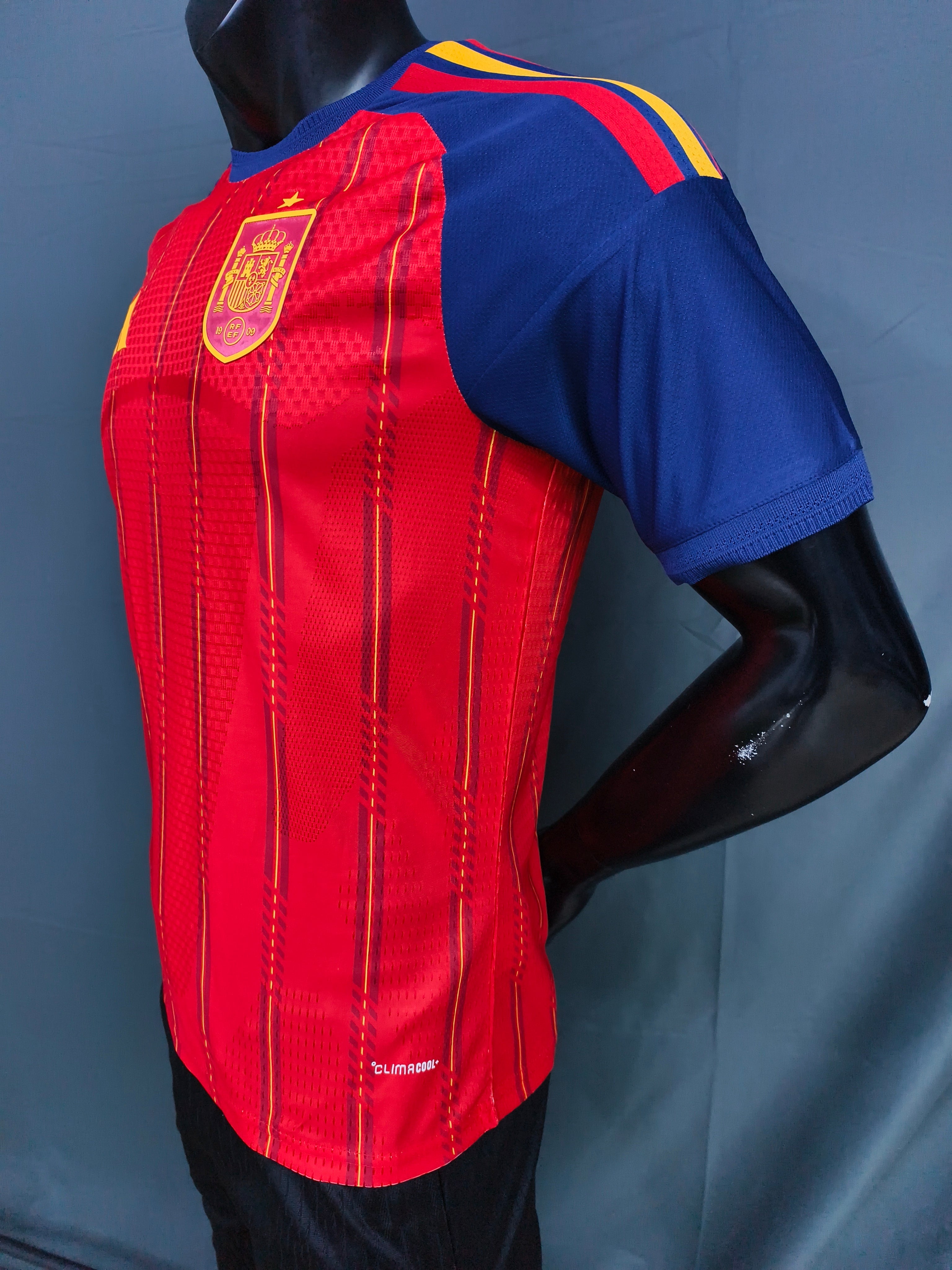 CAMISETA ESPAÑA JUGADOR 2026 - <MUNDIAL> - LOCAL - HOMBRE