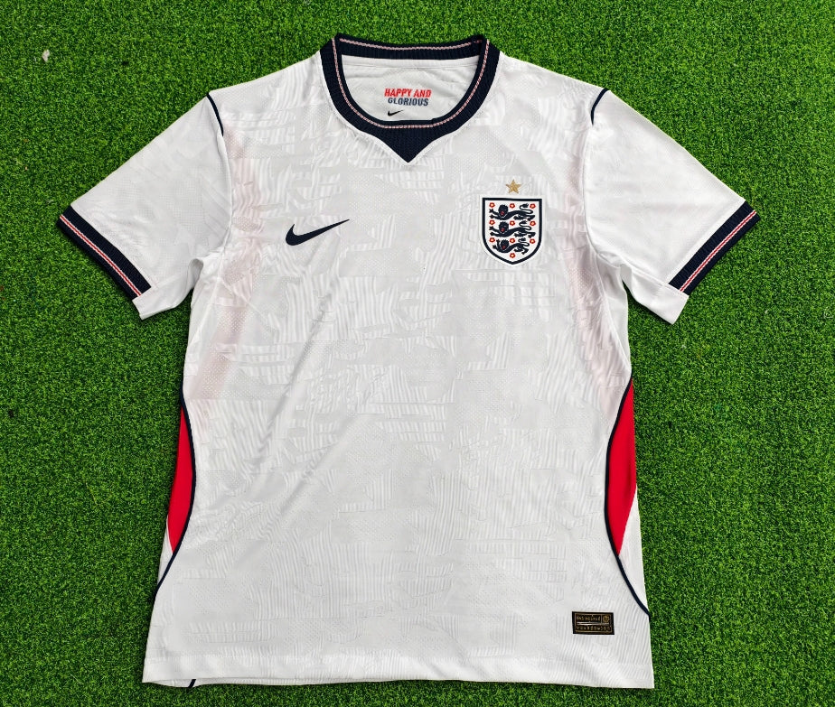 CAMISETA INGLATERRA AFICIONADO 2026 - <MUNDIAL> - LOCAL - HOMBRE