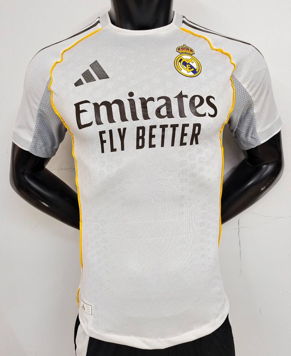 CAMISETA REAL MADRID JUGADOR 25/26 - LOCAL - HOMBRE
