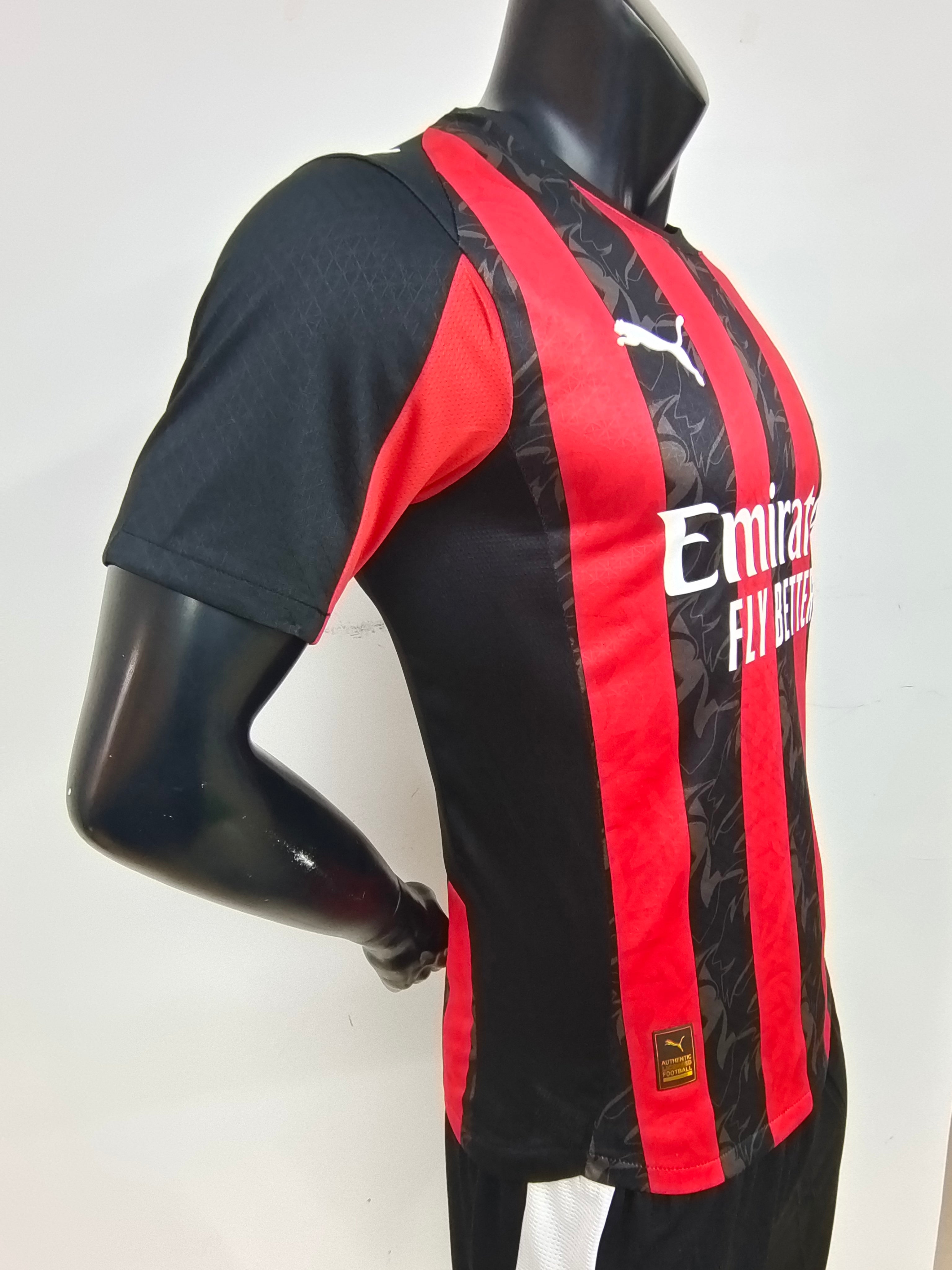 CAMISETA MILAN JUGADOR 25/26 - LOCAL - HOMBRE