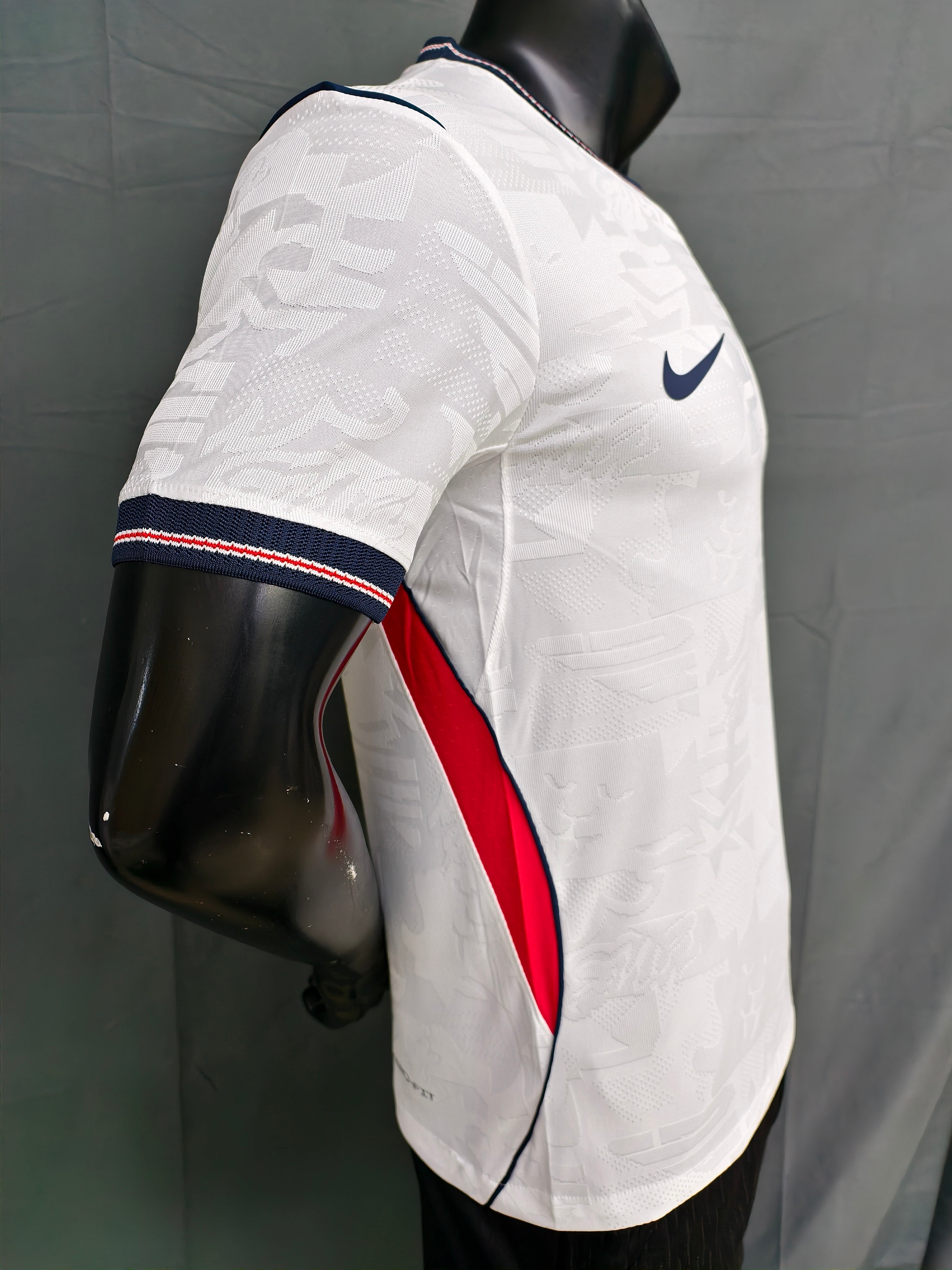 CAMISETA INGLATERRA JUGADOR 2026 - <MUNDIAL> - LOCAL - HOMBRE